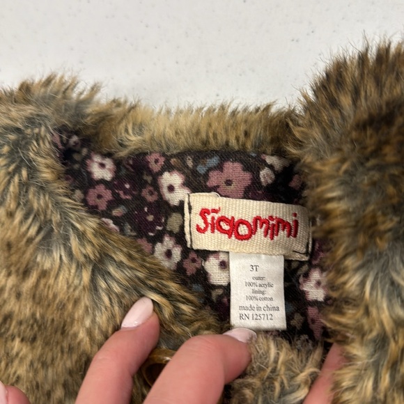 SIAOMIMI Faux Fur Jacket - Picture 4 of 6